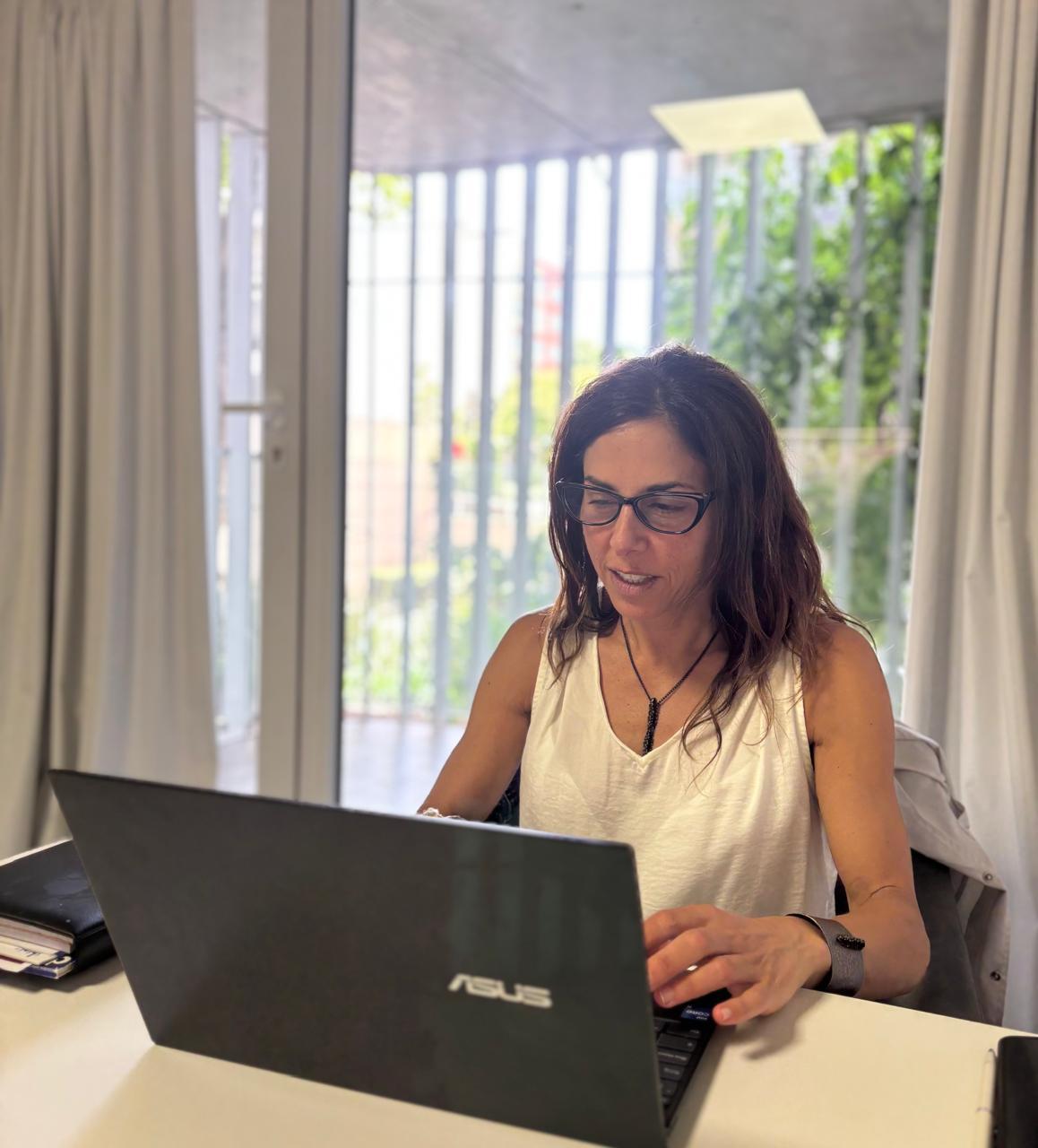 Dra. Bárbara De Bony, flebóloga y cirujana especialista en várices y heridas complejas en Buenos Aires